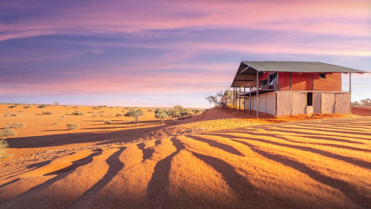 Bagatelle Kalahari Game Ranch Villa Hardap Bagian luar foto