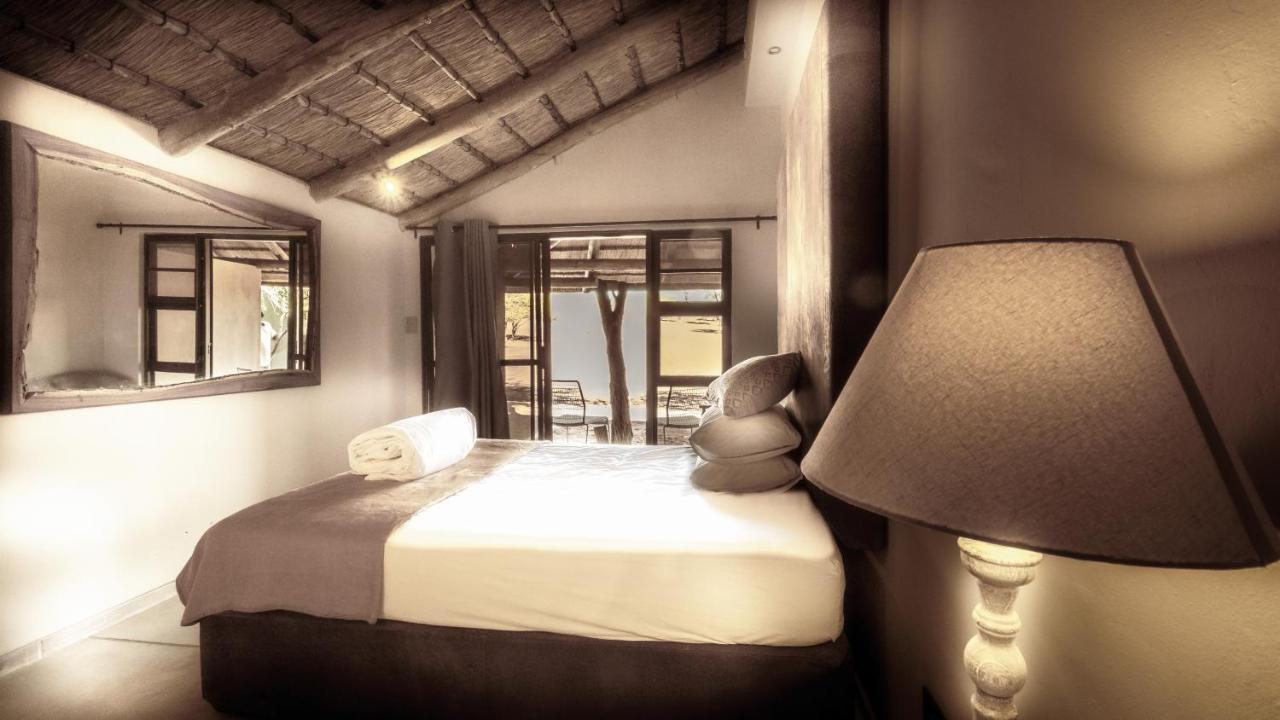 Bagatelle Kalahari Game Ranch Villa Hardap Bagian luar foto